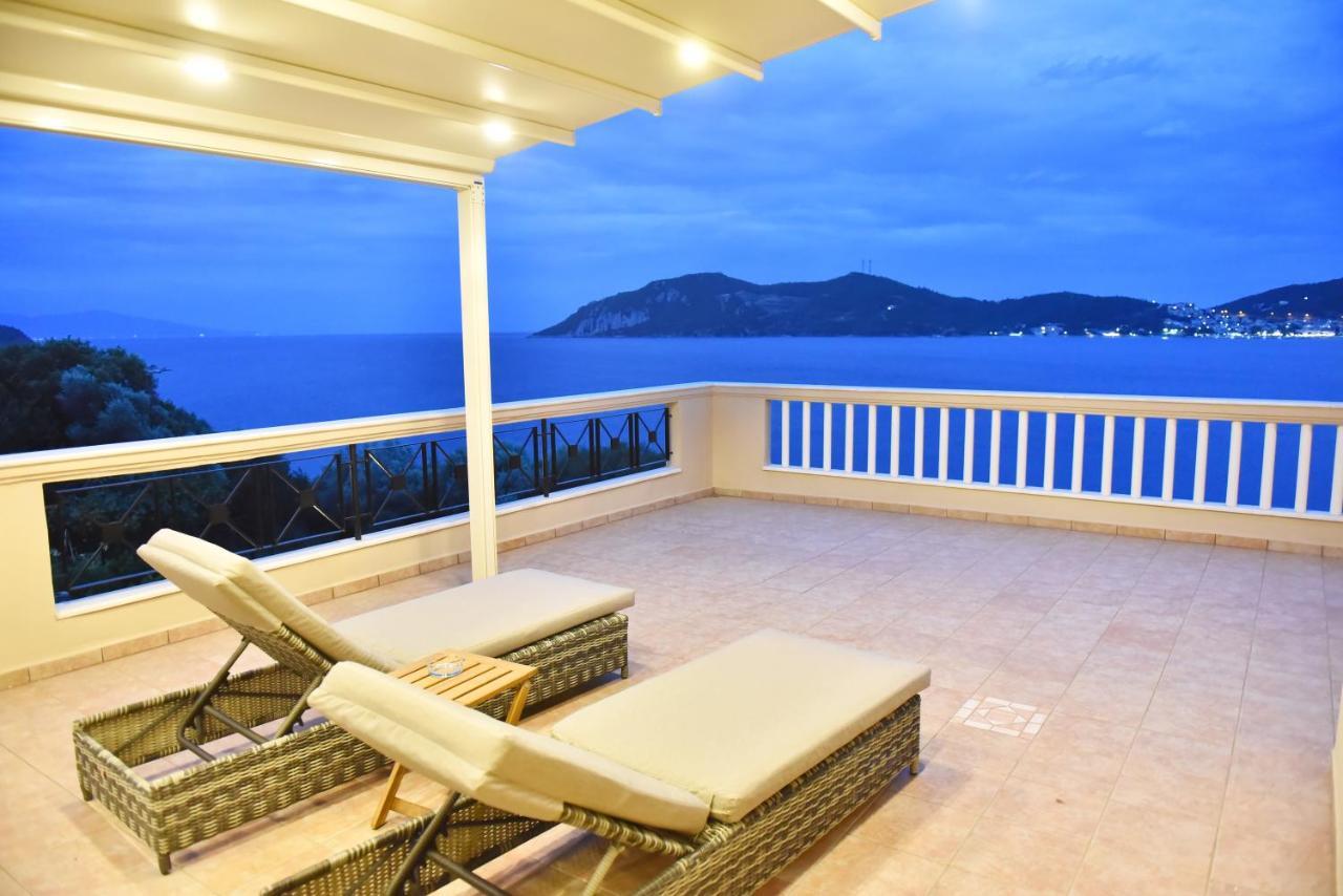 Palio Suites PalaiónTsiflíkion Esterno foto