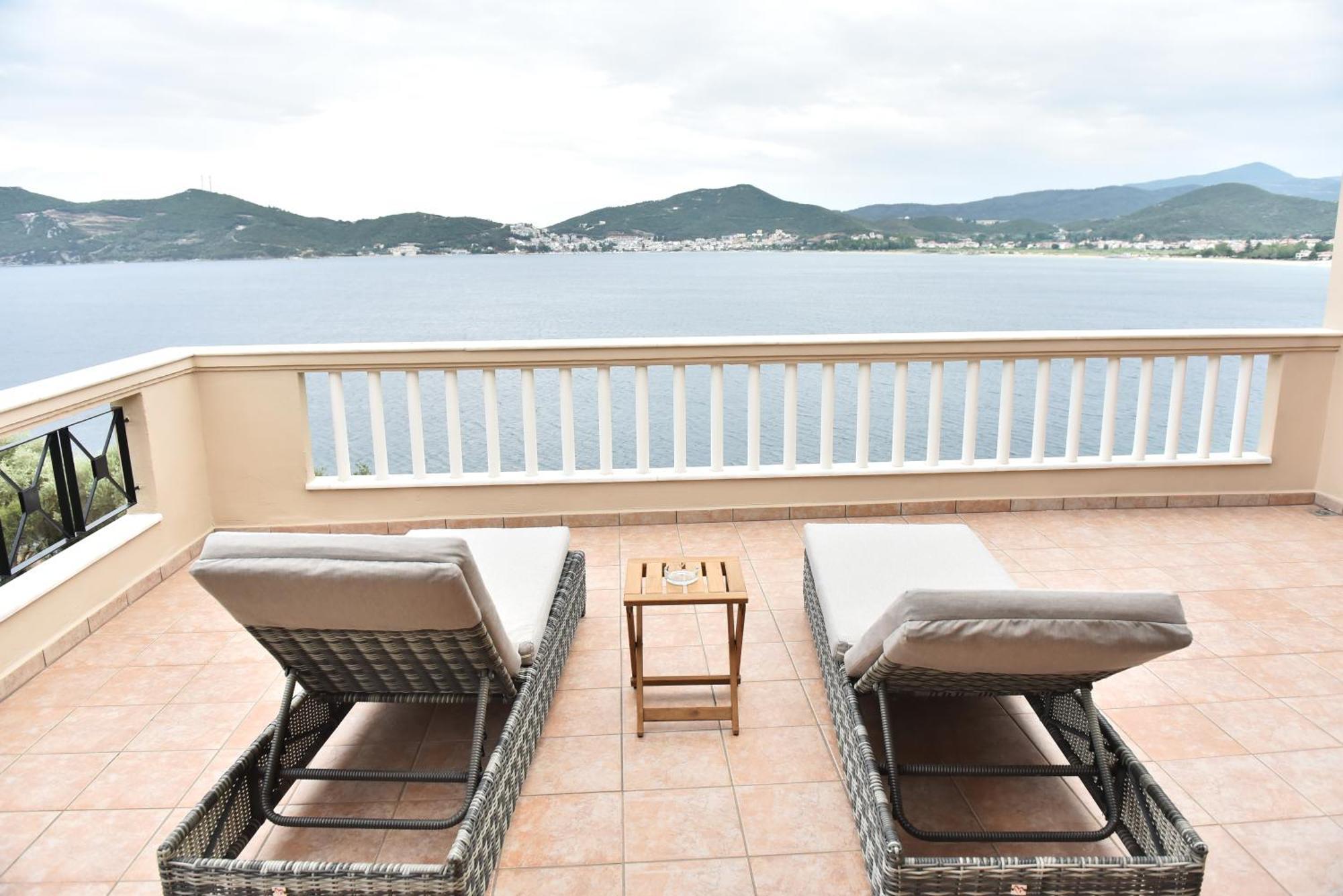 Palio Suites PalaiónTsiflíkion Esterno foto