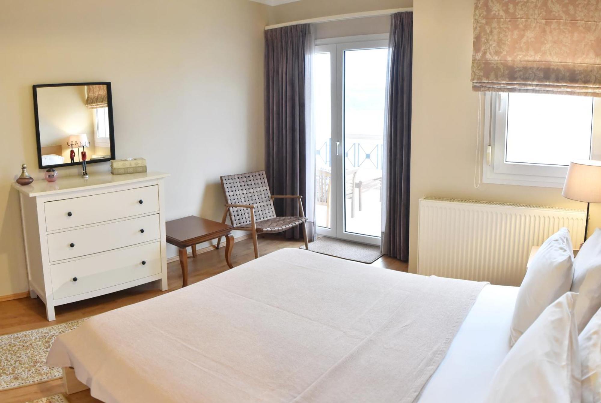 Palio Suites PalaiónTsiflíkion Esterno foto